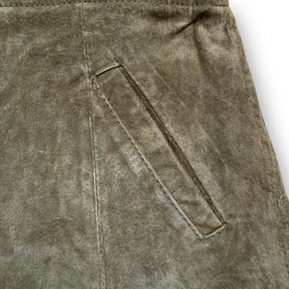 Blank NYC Micro Mini Skirt Olive Green Suede Leather Back Zip Detail High Waist - Picture 2 of 7